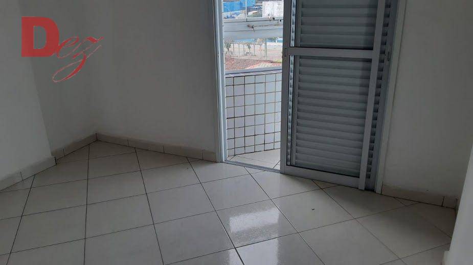 Apartamento à venda com 2 quartos, 62m² - Foto 11