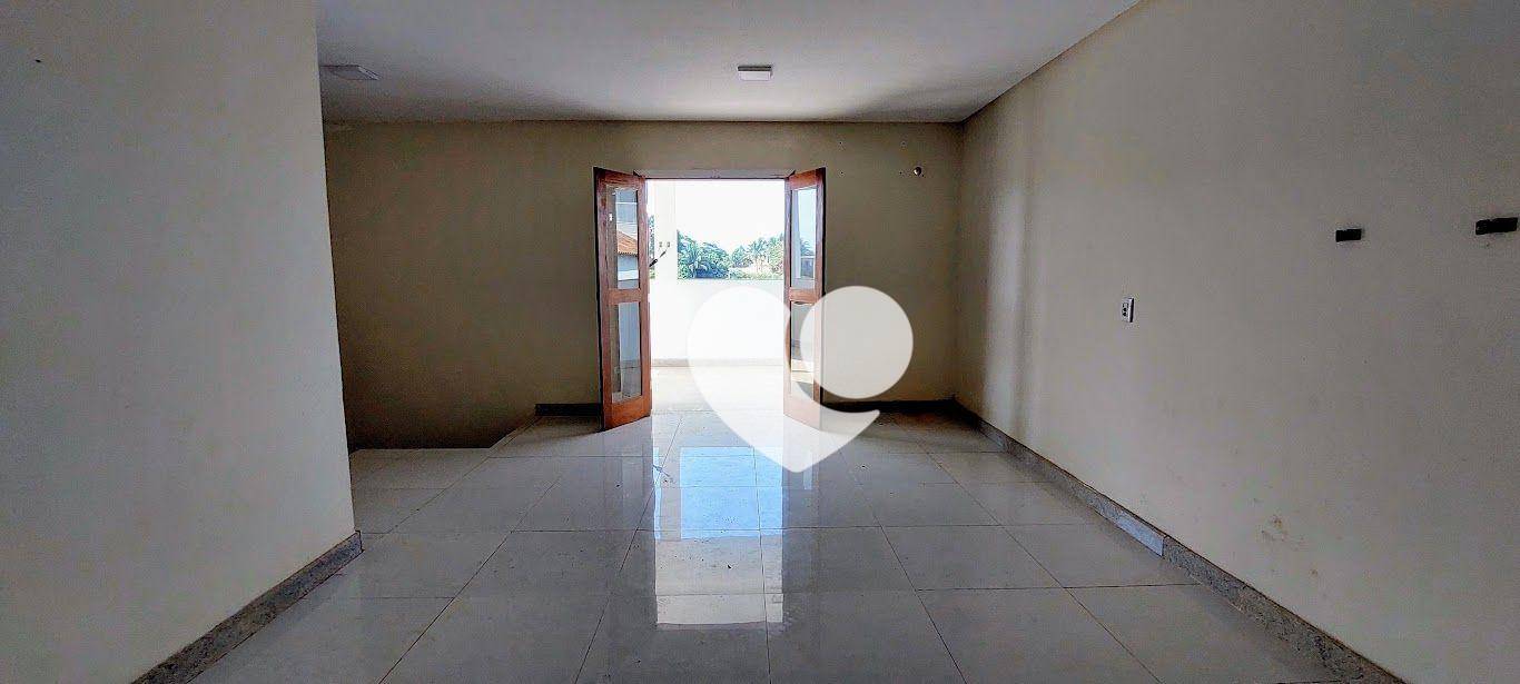 Casa à venda com 2 quartos, 108m² - Foto 17