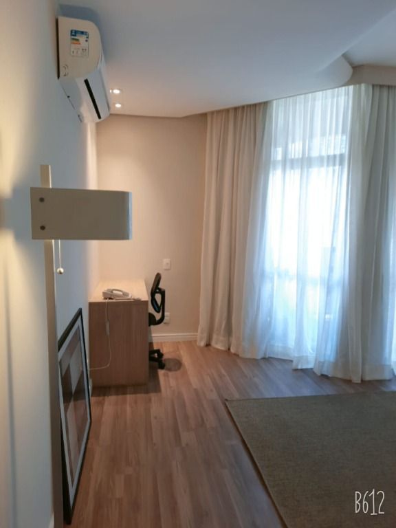 Apartamento para alugar com 2 quartos, 62m² - Foto 39