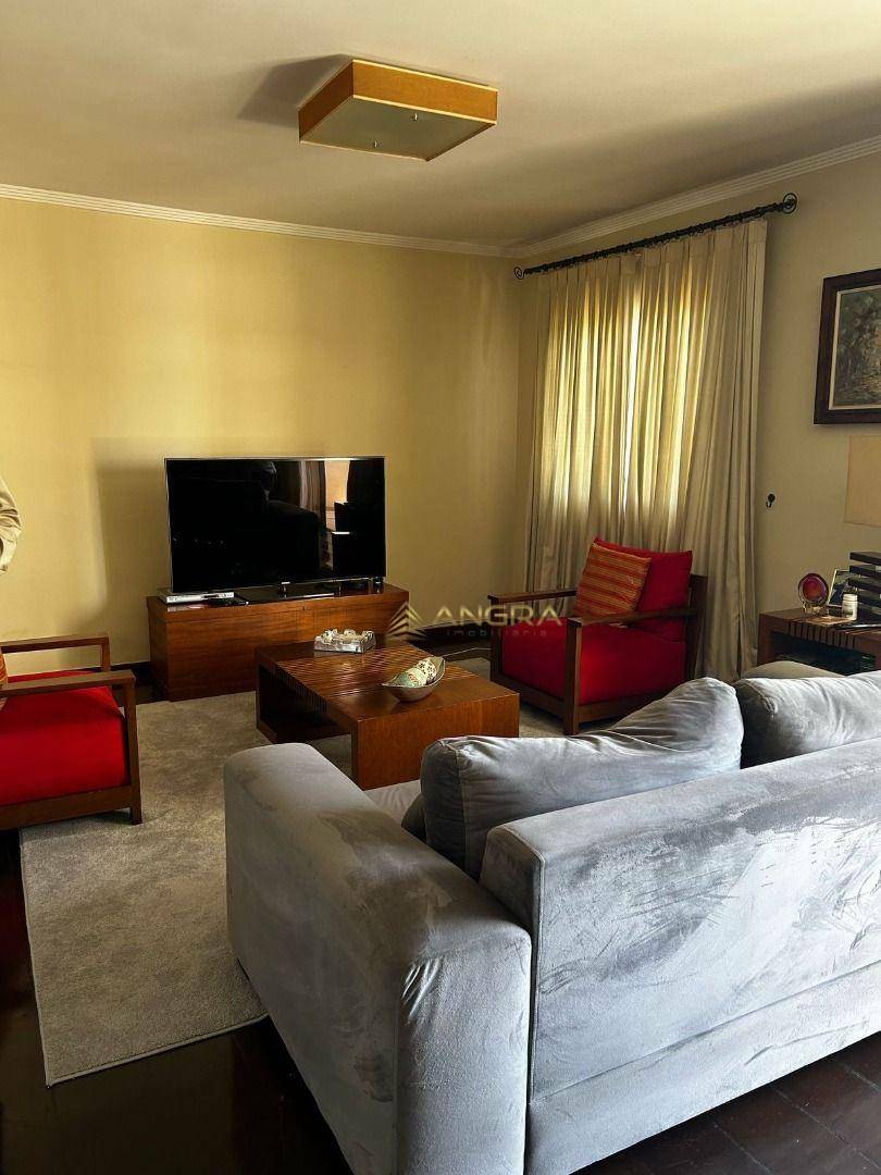 Apartamento à venda com 4 quartos, 197m² - Foto 15