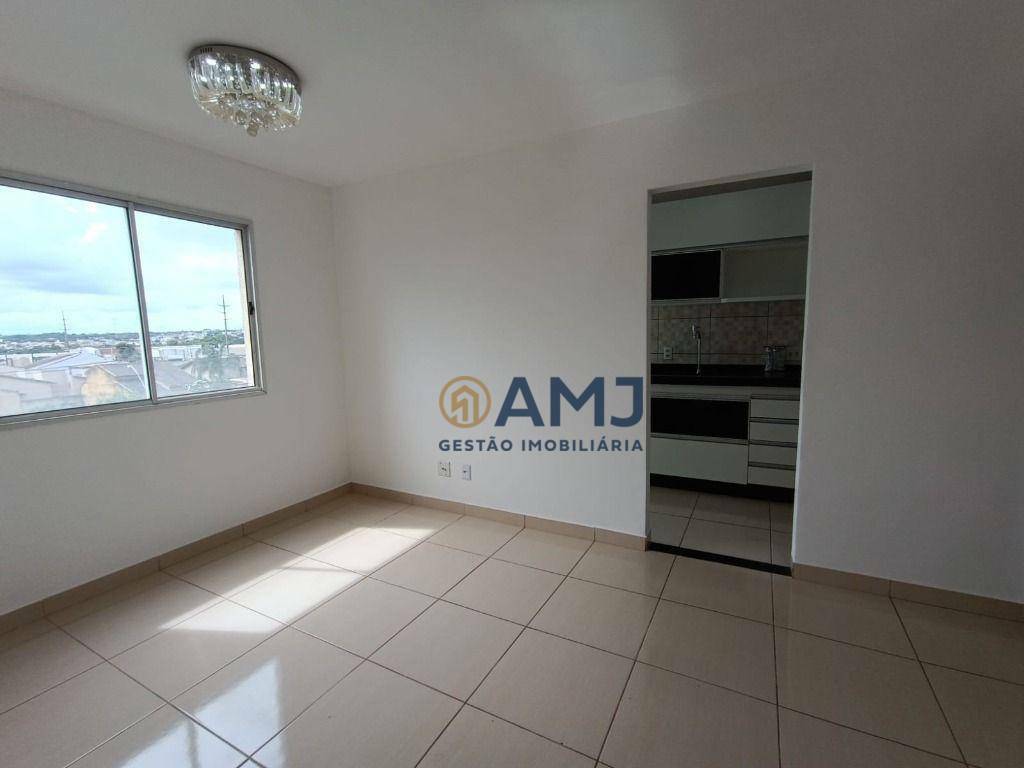 Apartamento à venda com 2 quartos, 55m² - Foto 4