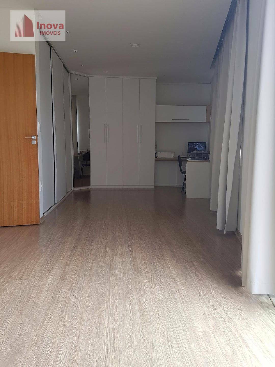 Casa à venda com 3 quartos, 780m² - Foto 17