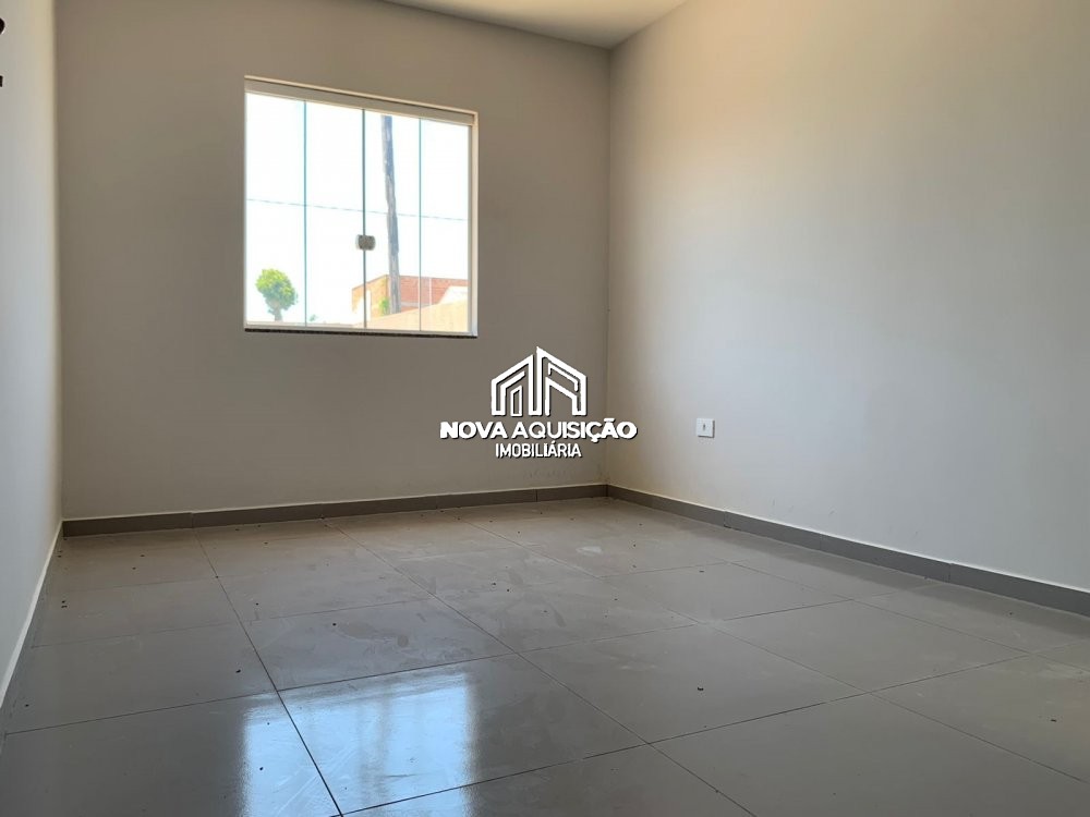 Casa à venda com 2 quartos, 74m² - Foto 3