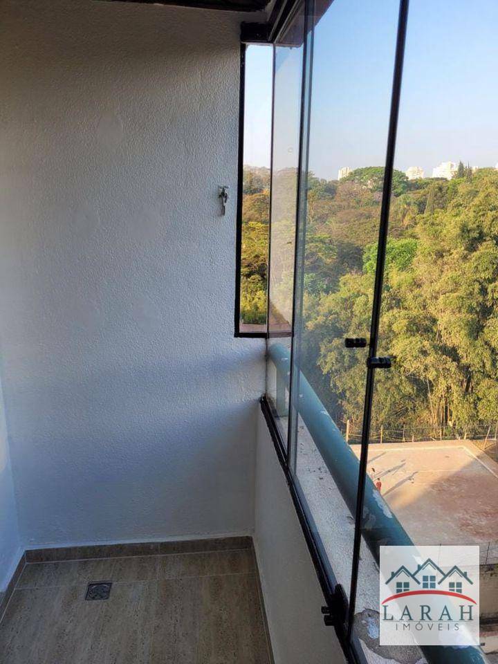 Apartamento à venda com 2 quartos, 61m² - Foto 25