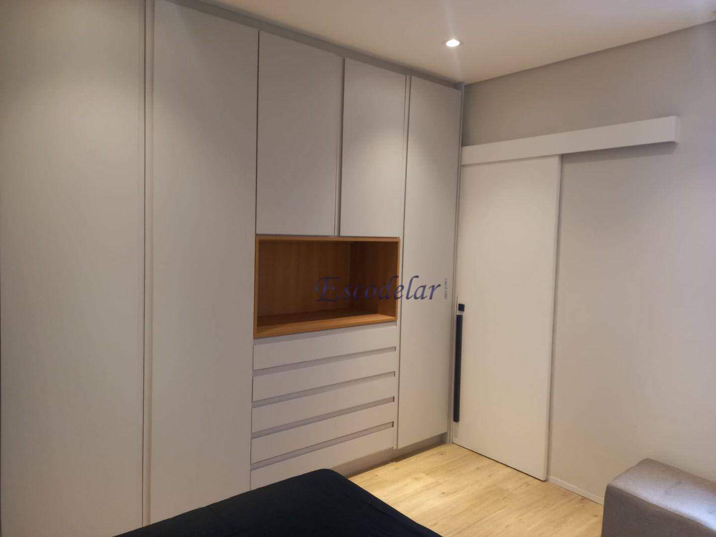 Apartamento à venda com 1 quarto, 60m² - Foto 6