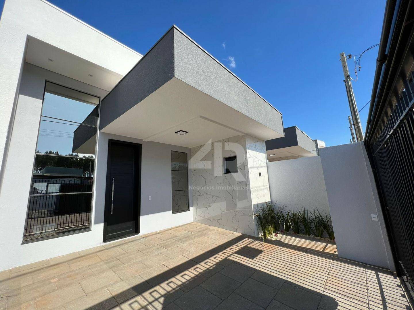 Casa à venda com 3 quartos, 93m² - Foto 2