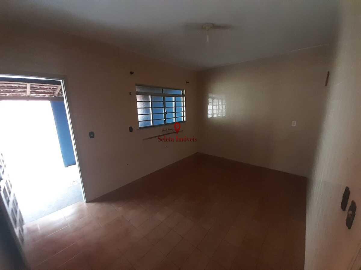 Casa à venda com 3 quartos, 110m² - Foto 12