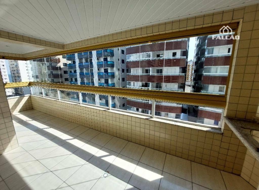 Apartamento à venda com 3 quartos, 132m² - Foto 3