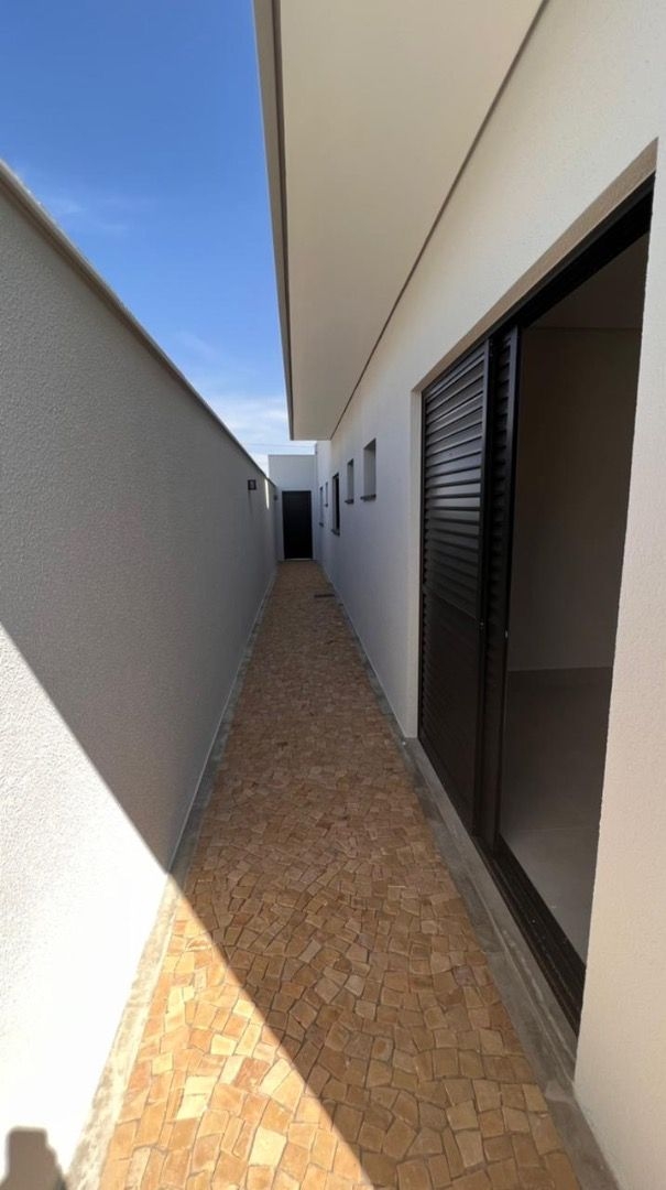 Casa à venda com 3 quartos, 200m² - Foto 5