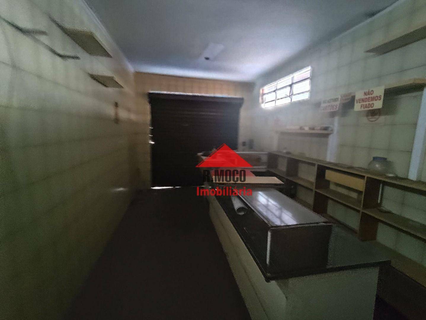 Casa para alugar com 2 quartos, 151m² - Foto 11