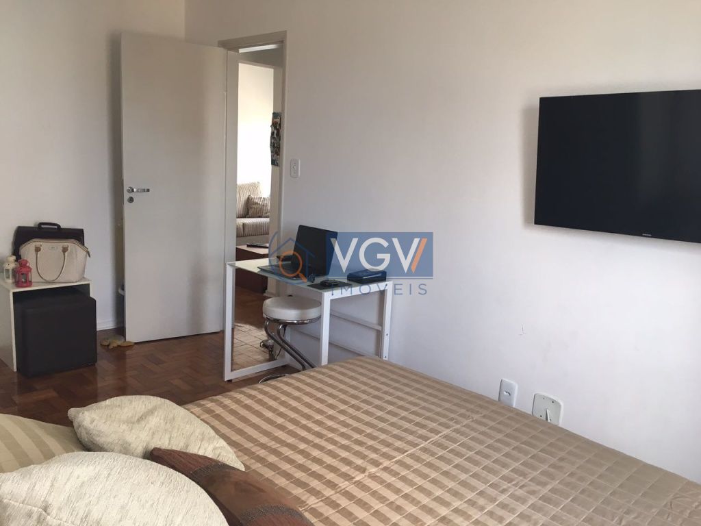 Apartamento à venda com 2 quartos, 62m² - Foto 7