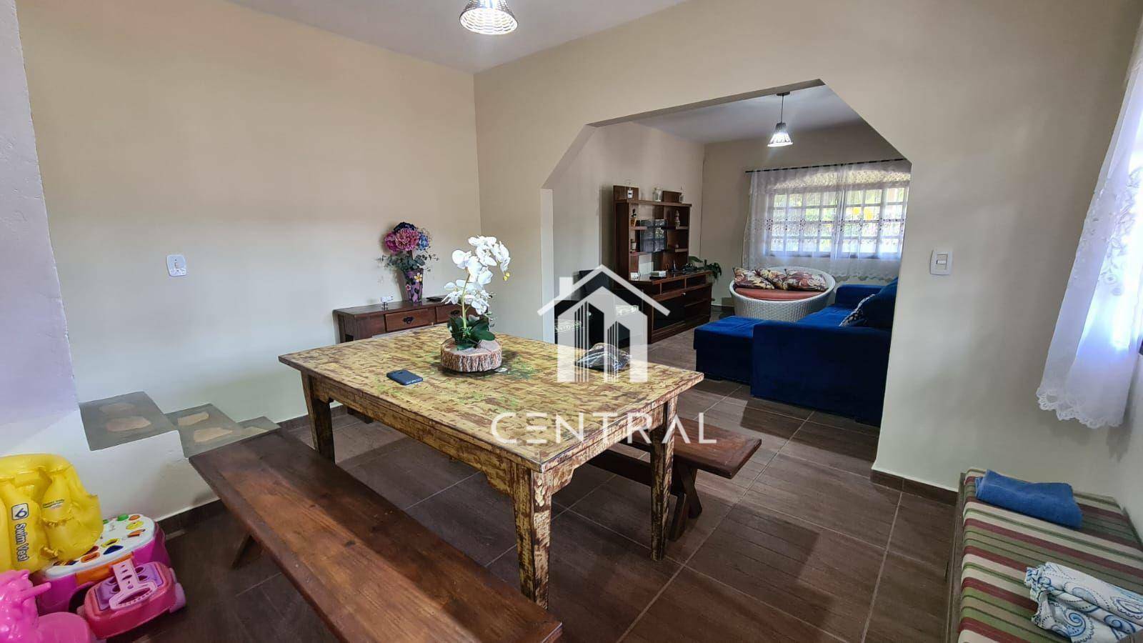 Sítio à venda com 3 quartos, 198m² - Foto 18