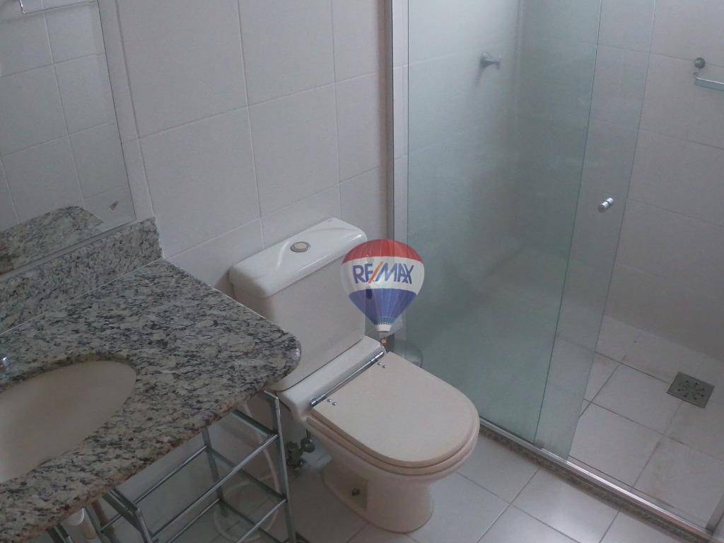 Apartamento para alugar com 3 quartos, 155m² - Foto 7