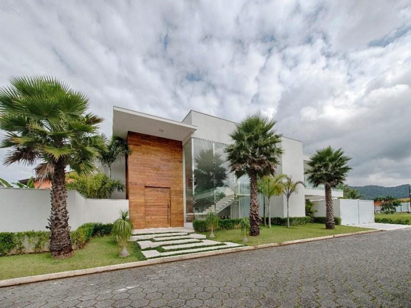 Casa à venda com 6 quartos, 900m² - Foto 45