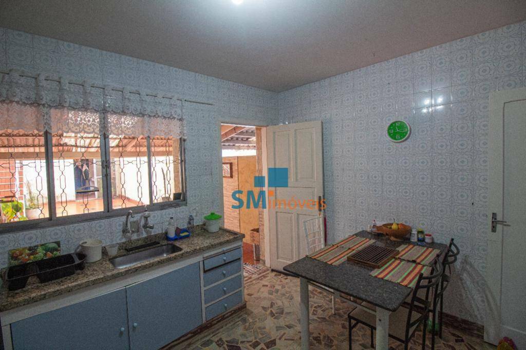 Sobrado à venda com 3 quartos, 160m² - Foto 8