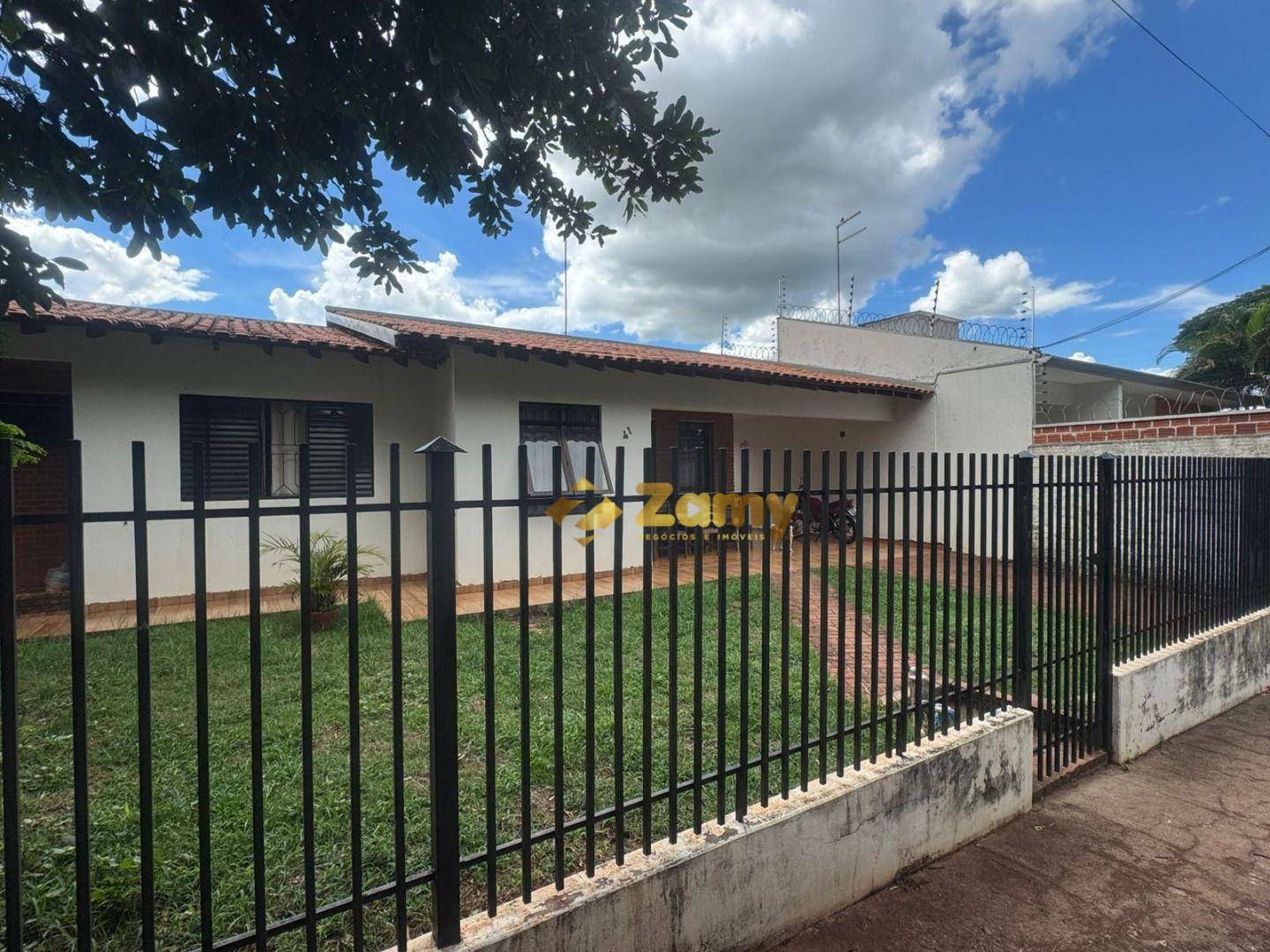 Casa à venda com 3 quartos, 120m² - Foto 7