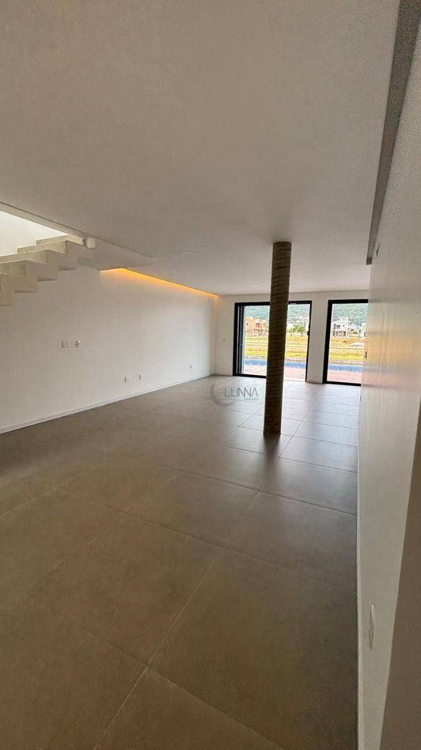 Casa de Condomínio à venda com 3 quartos, 150M2 - Foto 12