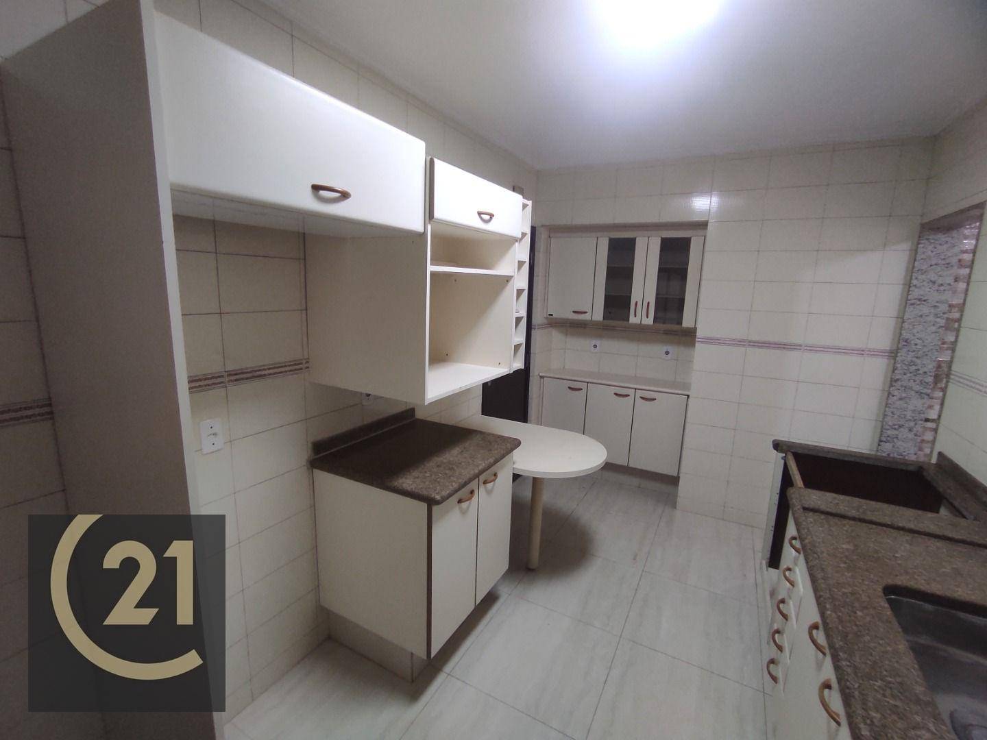 Apartamento à venda com 3 quartos, 116m² - Foto 19