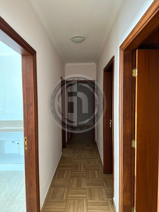 Apartamento à venda com 3 quartos, 147m² - Foto 7