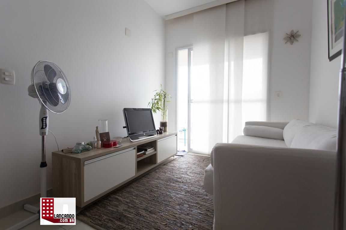 Apartamento à venda com 2 quartos, 55m² - Foto 4