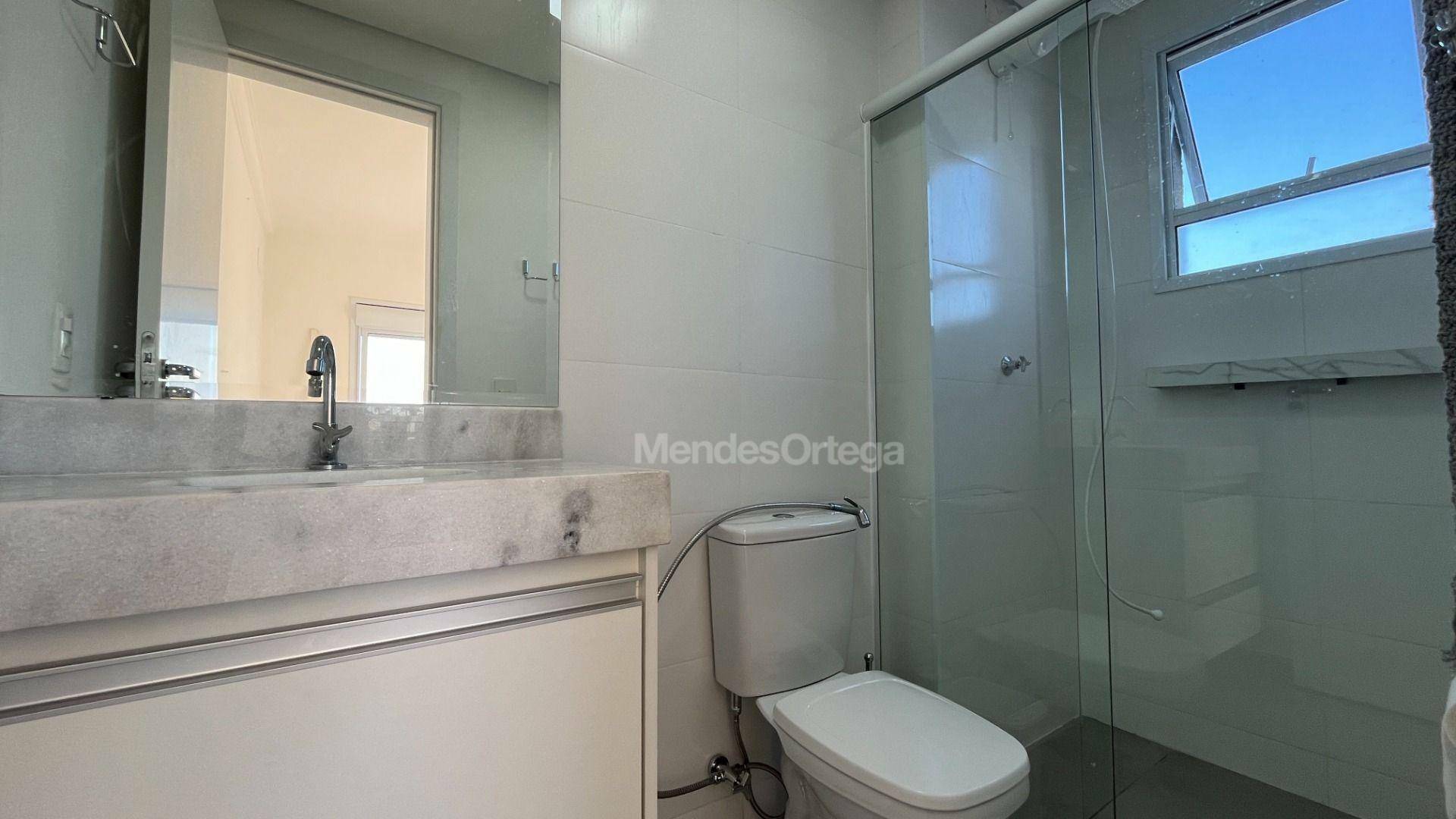 Apartamento para alugar com 2 quartos, 63m² - Foto 12