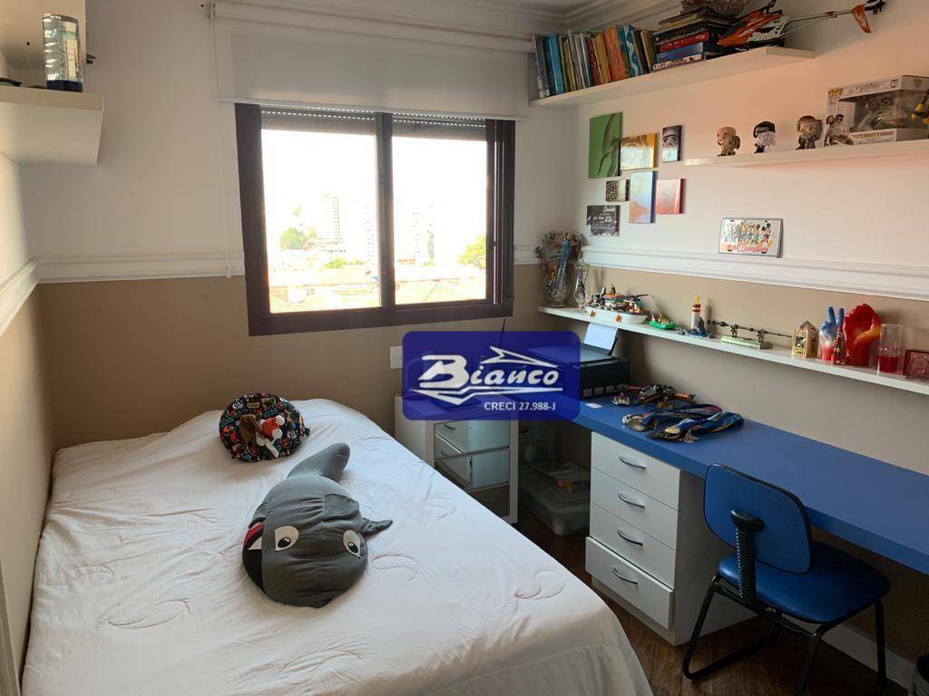 Apartamento à venda com 3 quartos, 200m² - Foto 14