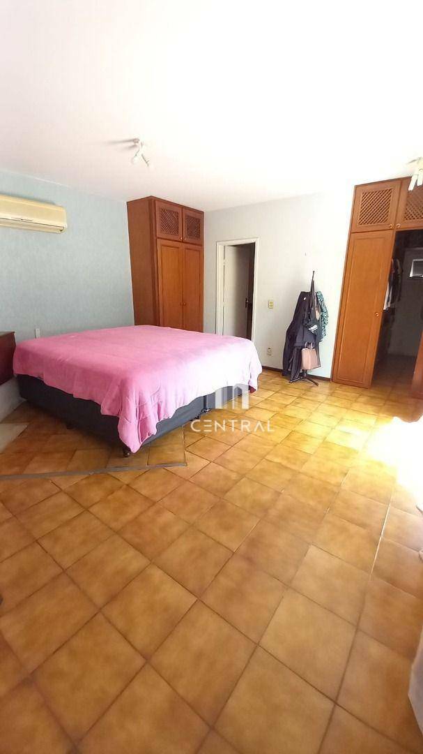 Sobrado à venda com 4 quartos, 257m² - Foto 19