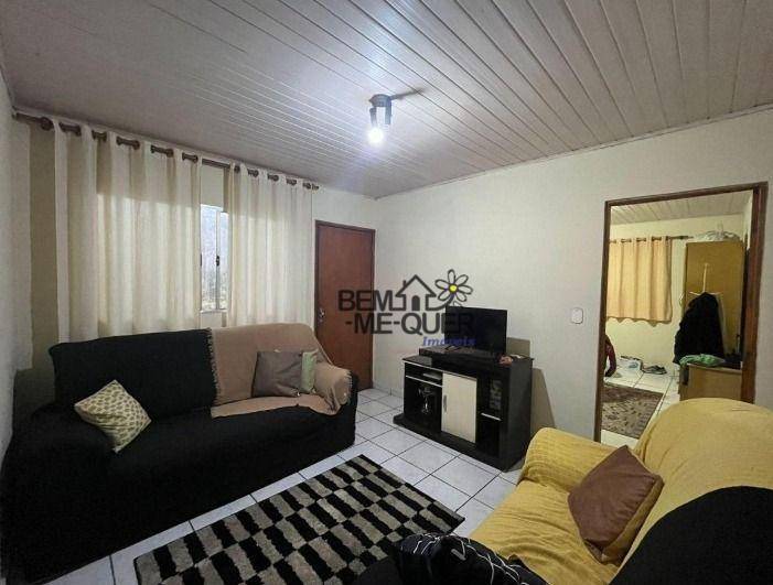 Casa à venda com 2 quartos, 93m² - Foto 1