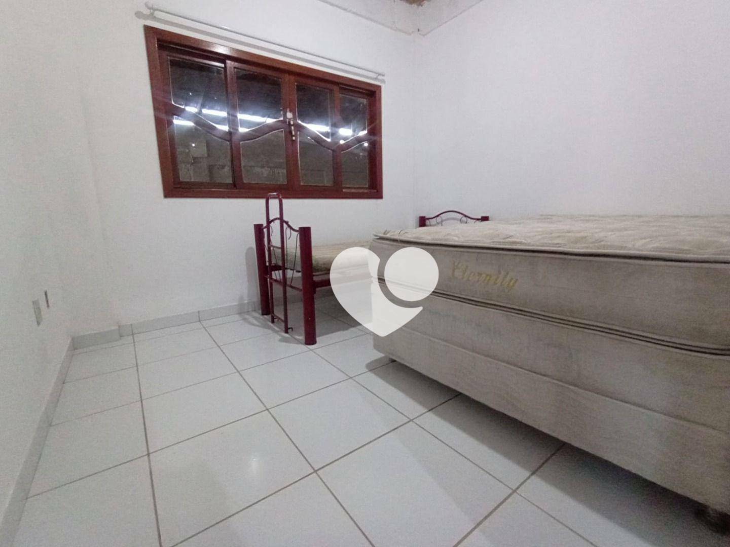 Casa à venda com 3 quartos, 105m² - Foto 17