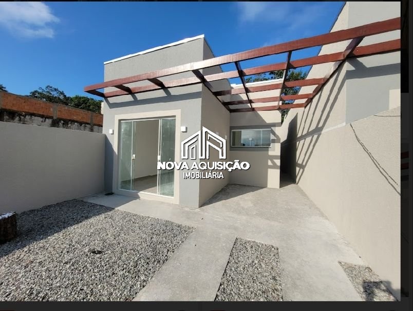 Casa à venda com 3 quartos, 150m² - Foto 3