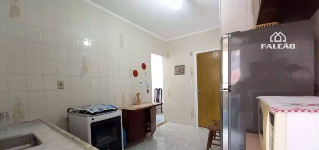 Apartamento à venda com 2 quartos, 80m² - Foto 14