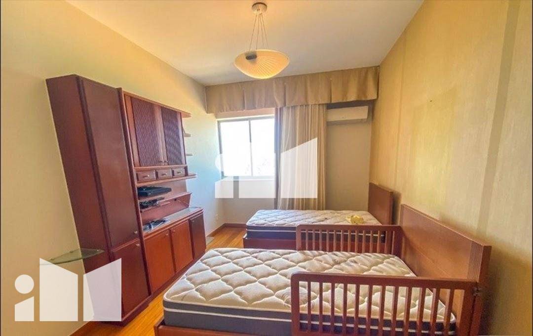 Apartamento à venda com 4 quartos, 320m² - Foto 11