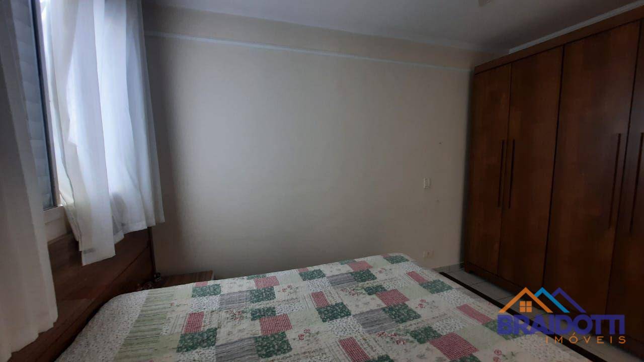 Apartamento à venda com 2 quartos, 69m² - Foto 13