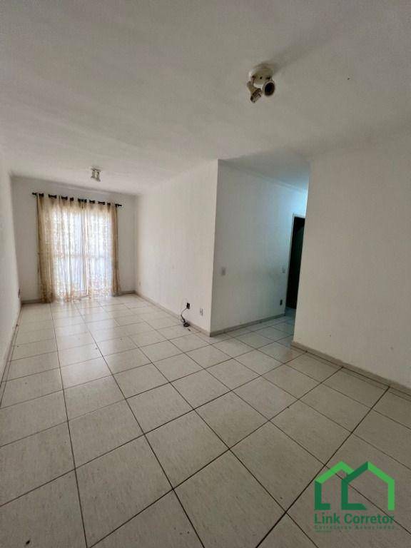 Apartamento à venda e aluguel com 3 quartos, 80m² - Foto 12