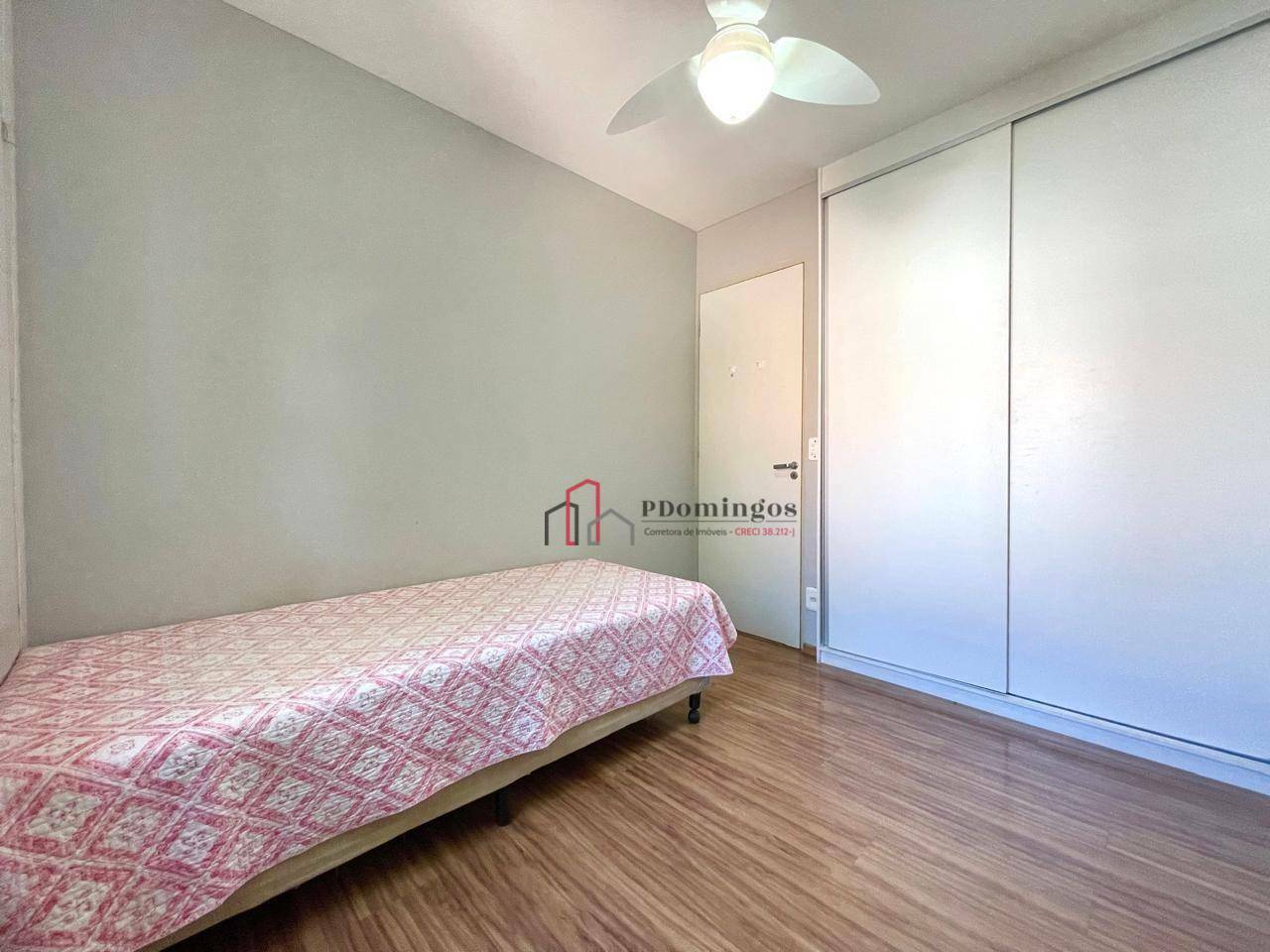 Apartamento à venda com 2 quartos, 42m² - Foto 12