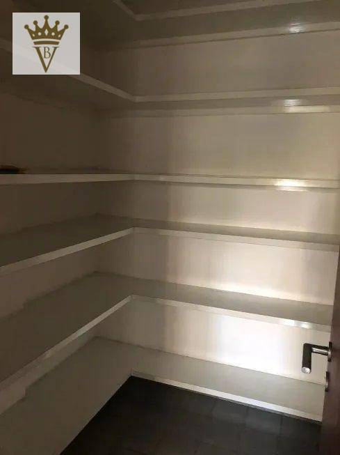 Apartamento à venda com 3 quartos, 95m² - Foto 17