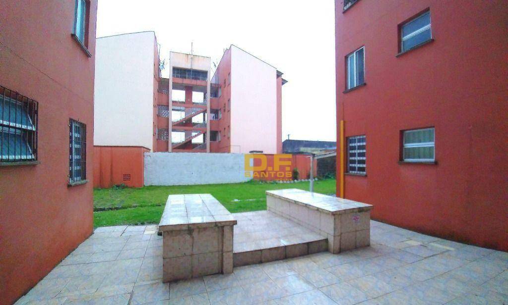 Apartamento à venda com 2 quartos, 40m² - Foto 2