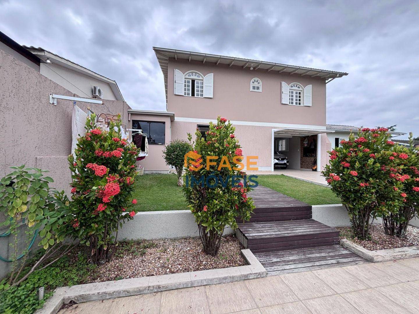 Casa à venda com 4 quartos, 213m² - Foto 29