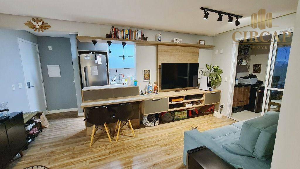 Apartamento à venda com 2 quartos, 68m² - Foto 5