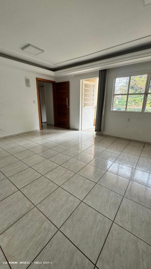 Apartamento à venda com 3 quartos - Foto 4