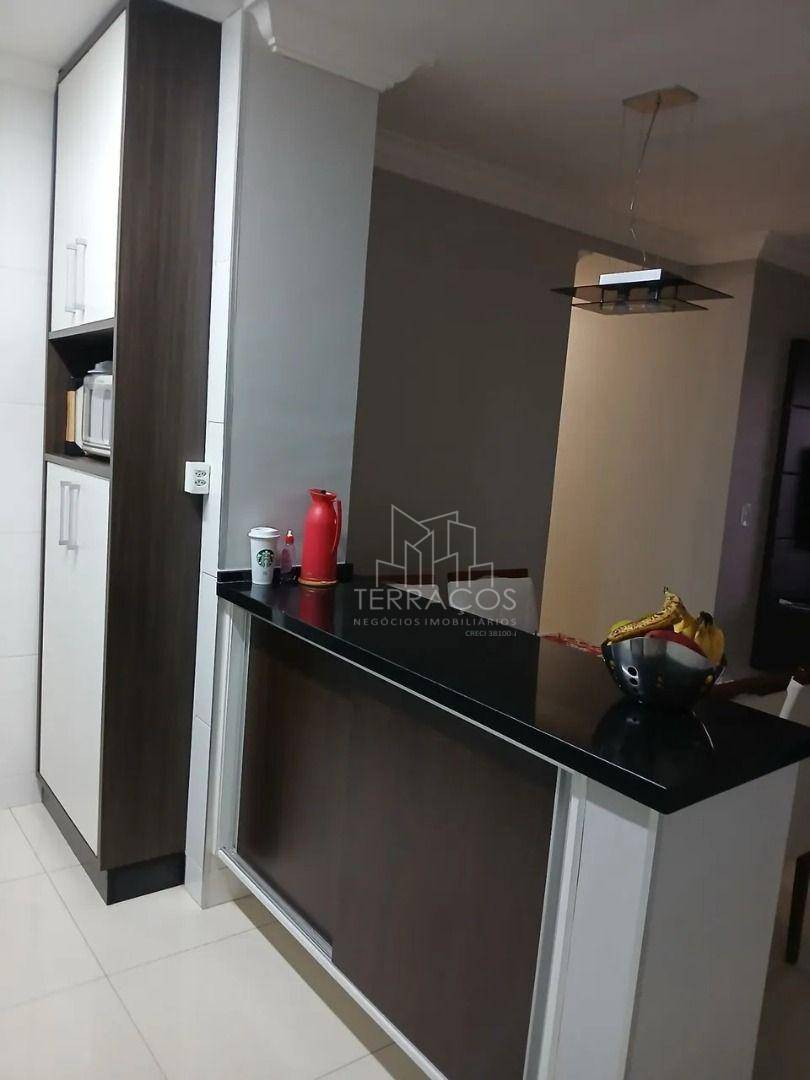 Apartamento à venda com 3 quartos, 72m² - Foto 5