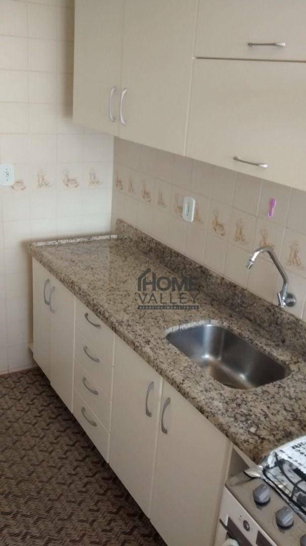 Apartamento à venda com 3 quartos, 90m² - Foto 19