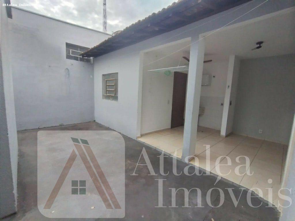 Casa à venda com 3 quartos, 207m² - Foto 7