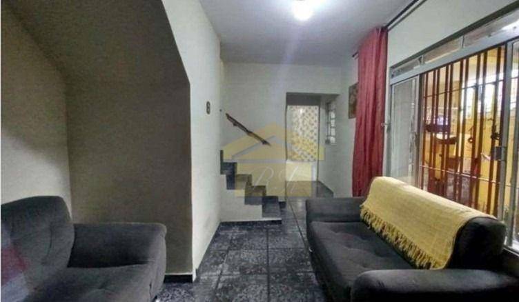 Sobrado à venda com 3 quartos, 95m² - Foto 2