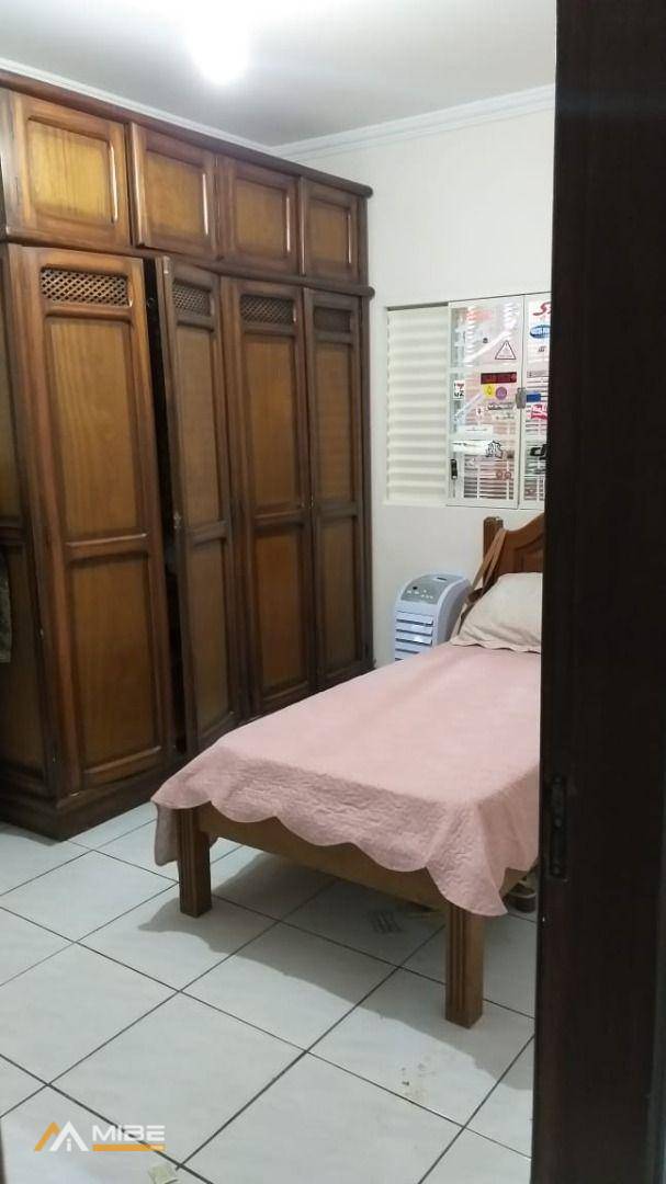 Casa à venda e aluguel com 3 quartos, 162m² - Foto 16