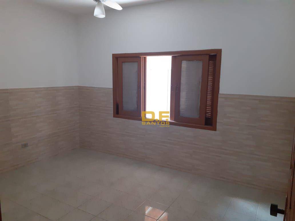 Casa à venda com 3 quartos, 260M2 - Foto 2