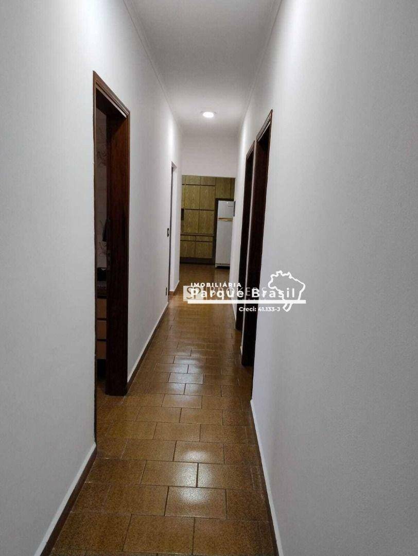 Casa à venda com 3 quartos, 200m² - Foto 19