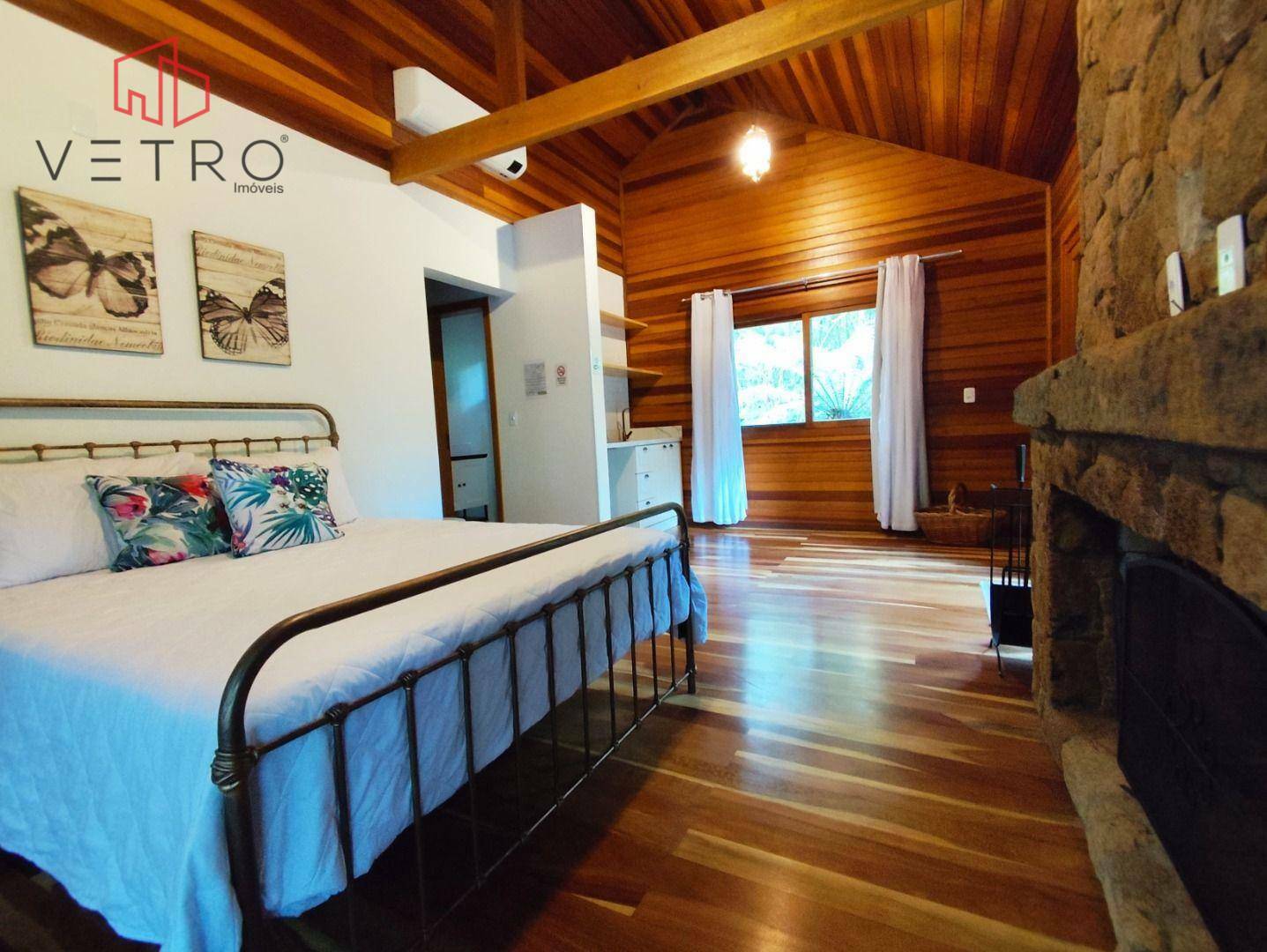 Casa de Condomínio à venda com 1 quarto, 50m² - Foto 2