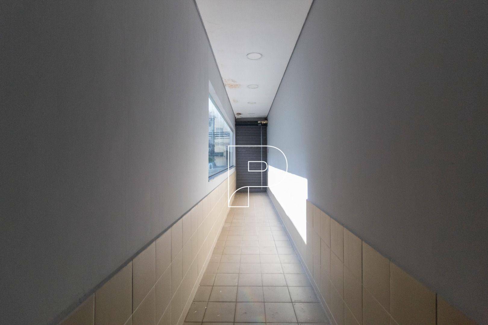 Prédio Inteiro para alugar, 670m² - Foto 2