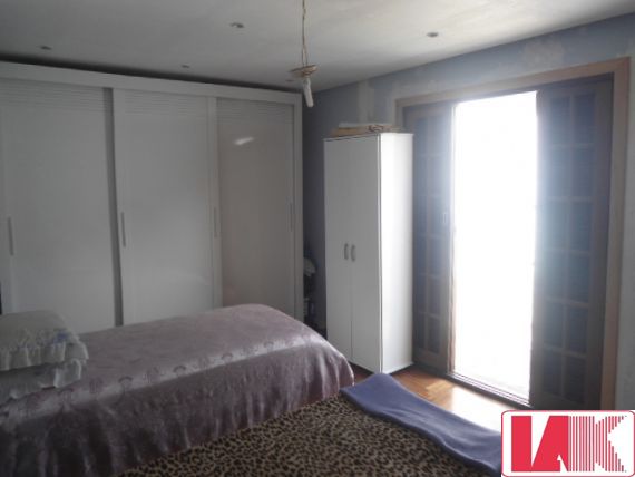 Sobrado à venda com 2 quartos, 100m² - Foto 4